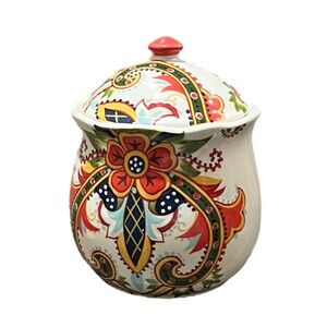 Tabletops Lifestyles AmeliaLarge Canister Jar With Lid 10”H
Large Canister